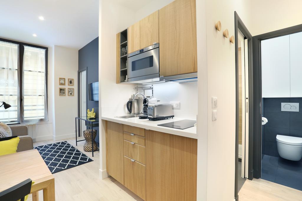 Rent A Room - Residence Blanche Paris Luaran gambar
