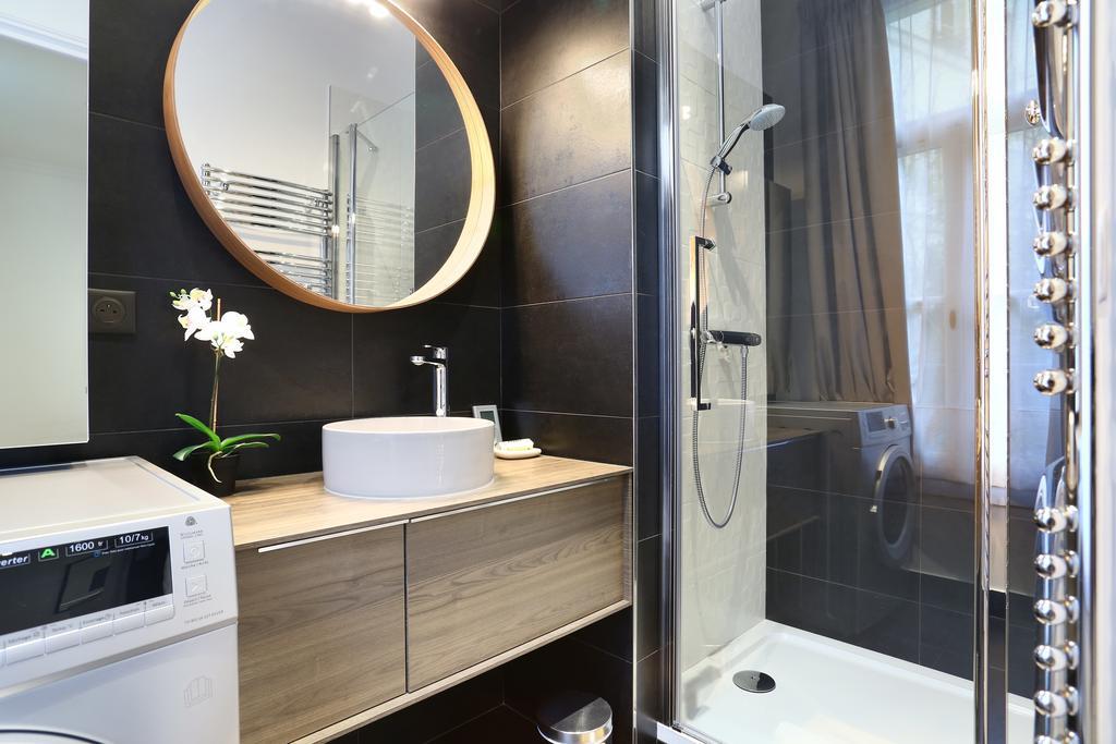 Rent A Room - Residence Blanche Paris Luaran gambar