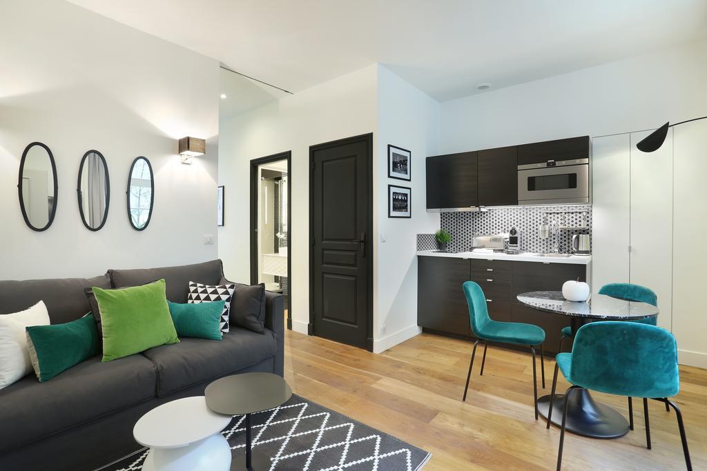 Rent A Room - Residence Blanche Paris Luaran gambar