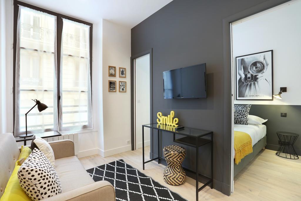 Rent A Room - Residence Blanche Paris Luaran gambar