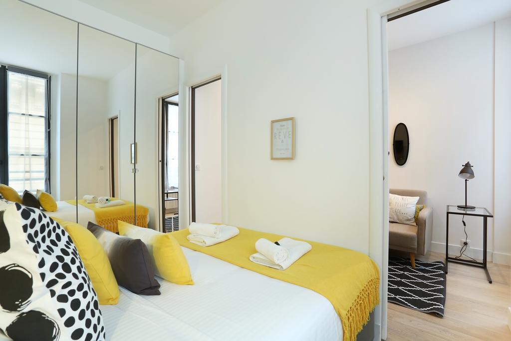 Rent A Room - Residence Blanche Paris Luaran gambar