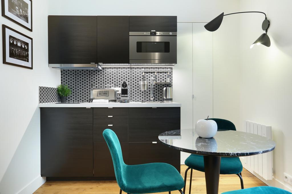Rent A Room - Residence Blanche Paris Luaran gambar