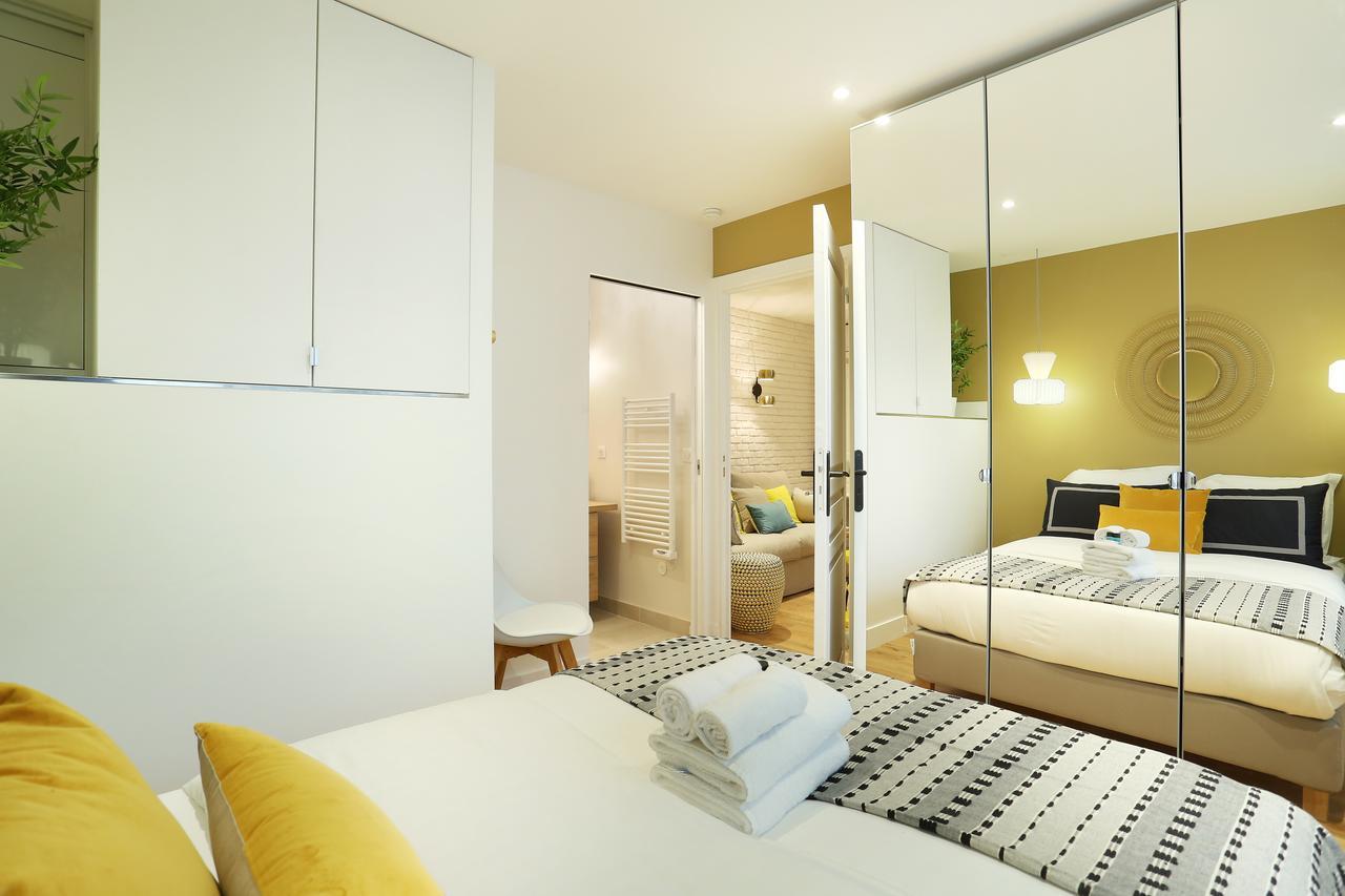 Rent A Room - Residence Blanche Paris Luaran gambar