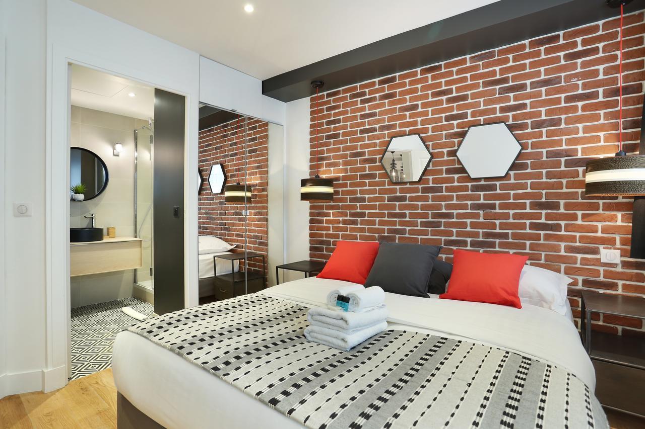 Rent A Room - Residence Blanche Paris Luaran gambar