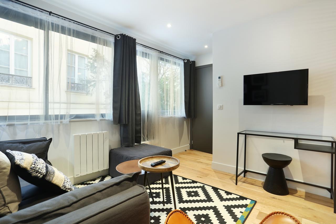 Rent A Room - Residence Blanche Paris Luaran gambar