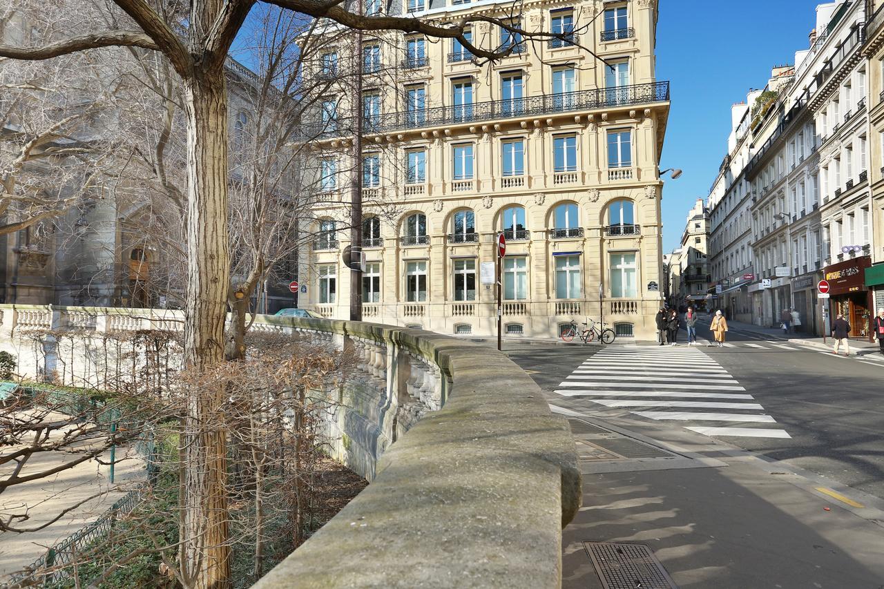 Rent A Room - Residence Blanche Paris Luaran gambar