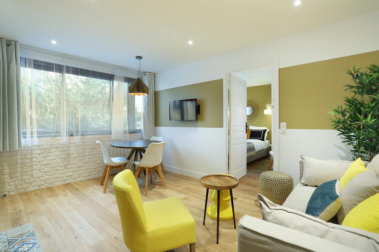 Rent A Room - Residence Blanche Paris Luaran gambar